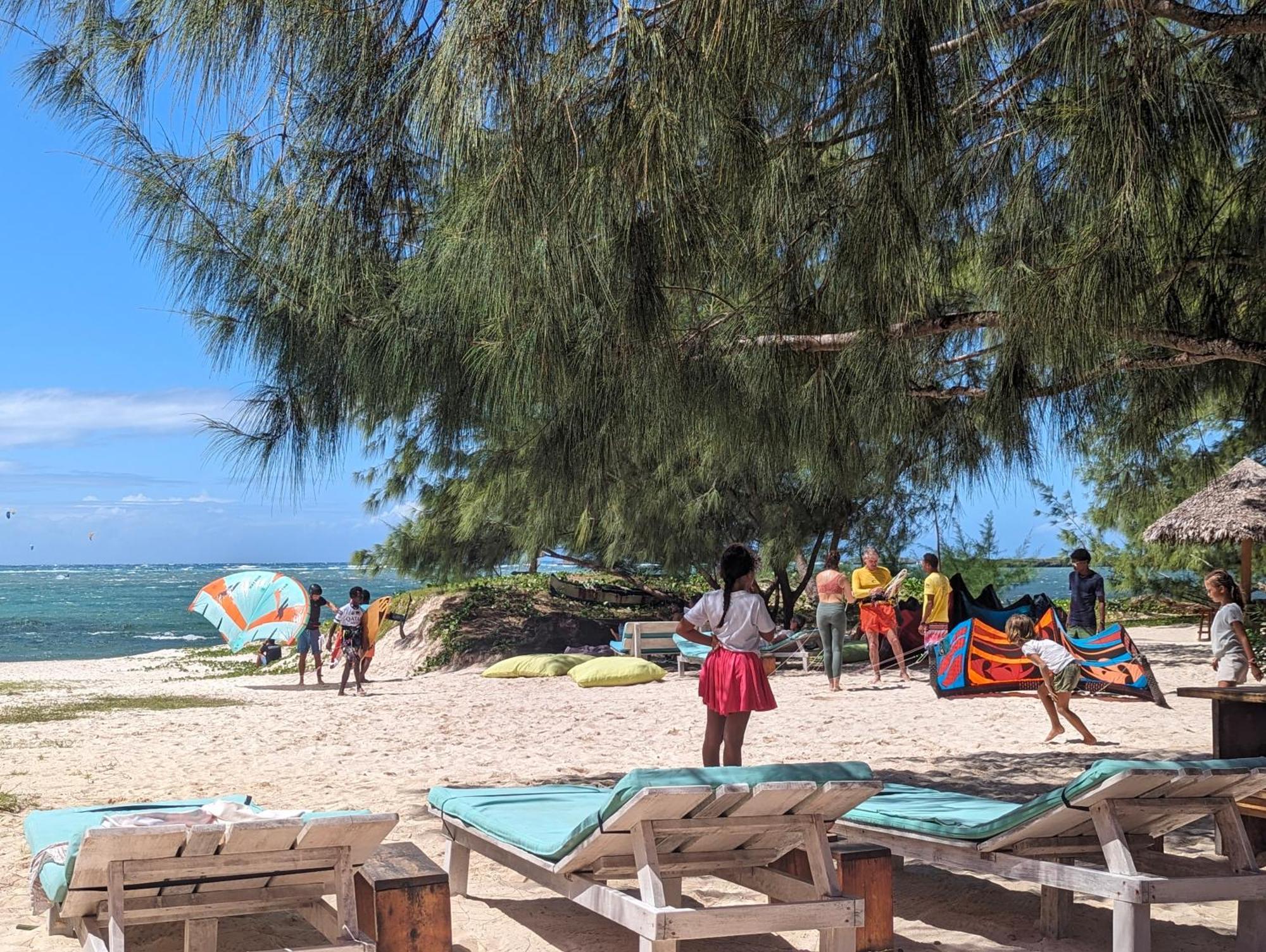 Ocean Lodge Kite & Windsurf Antsiranana Eksteriør bilde