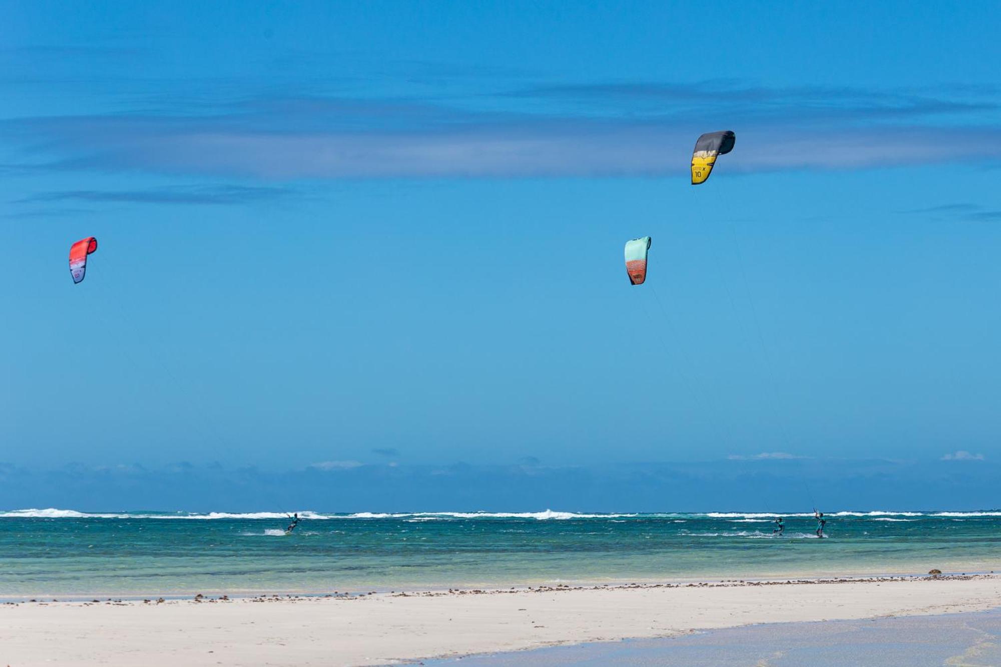 Ocean Lodge Kite & Windsurf Antsiranana Eksteriør bilde